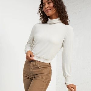 Upwest turtleneck Sweater